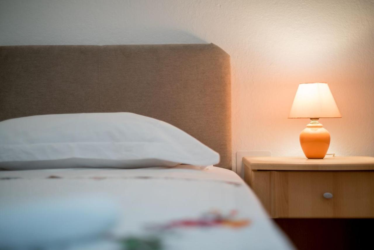 Apartment Anteo Free Parking スプリト エクステリア 写真