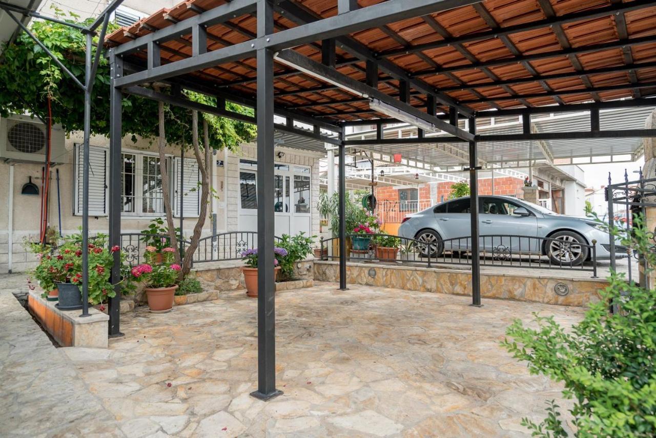 Apartment Anteo Free Parking スプリト エクステリア 写真